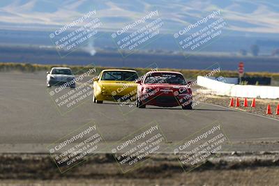 media/Nov-16-2025-CalClub SCCA (Sun) [[2975c16dfc]]/Group 6/Turn 1/